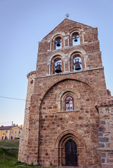Fototapeta na wymiar Collegiate Church of San Salvador de Cantamuda. Palencia
