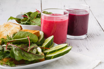Sandwich with fresh lettuce,basil and cream cheese