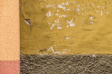 Schäden an Hauswand