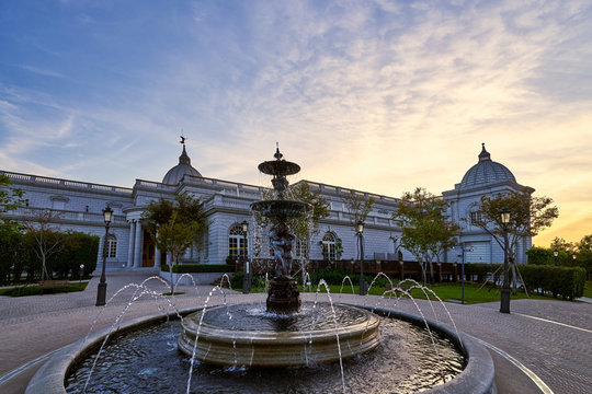 Tainan, Taiwan - December 4, 2018: Beautiful Scenic Of Chimei Museum Which Displays Of Western Art, Antiquities And Notable Stringed-instrument Collection In Tainan, Taiwan