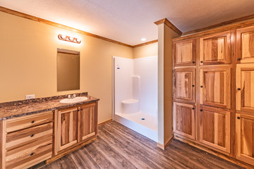 Master Bathroom in Manufactured Home