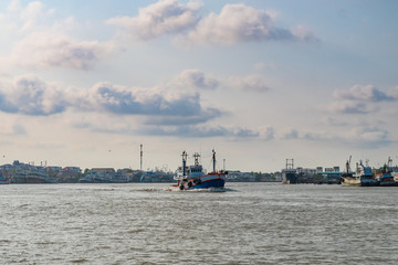 Fototapeta premium Amazing view of fishing ships in Samut Sakhon Province , Thailand