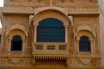 Obraz premium Beautifully carved windows situated in the fort complex, Jaisalmer, Rajasthan, India.
