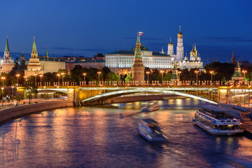 Fototapeta premium Moscow landmark - the Kremlin in the evening time, Russia