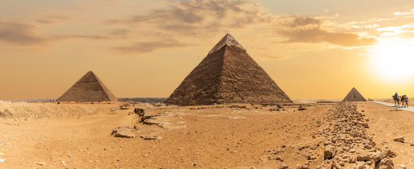 Fototapeta na wymiar The Pyramid of Khafre in Giza, panoramic view, Egypt