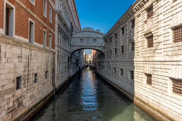 Fototapeta na wymiar Italy, Venice, view of the bridge of sighs.