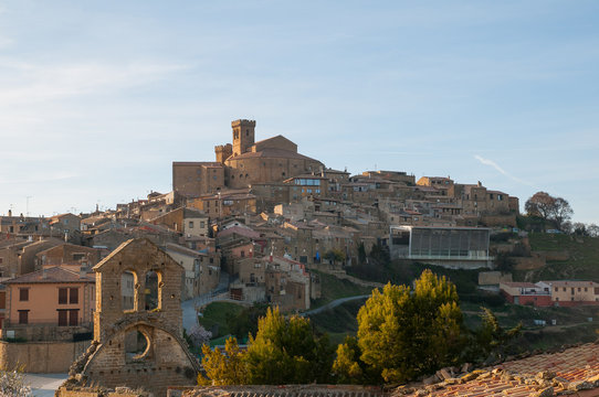 Ujue navarre uxue olite