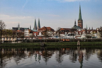 Fototapeta na wymiar Lübeck, Altstadtblick vom Klughafen