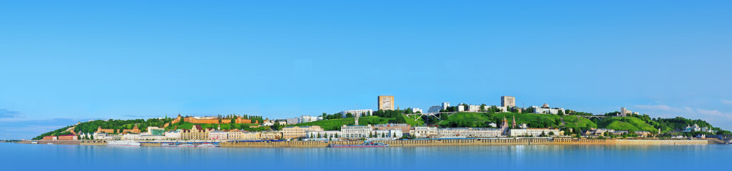 Obraz premium Nizhny Novgorod panoramic view. View of the Nizhnevolzhsk embankment, and Nizhny Novgorod Kremlin. Nizhny Novgorod is fifth largest city in Russia