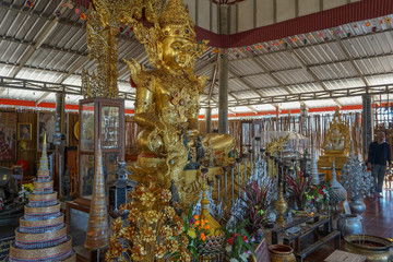 Fototapeta premium Beautiful landscape of ancient temple in zutongpae bridge maehongson, , Thailand