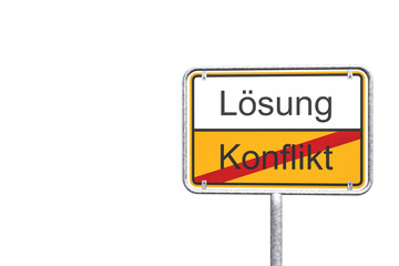 Ortsschild - Ortstafel - Lösung - Konflikt - Freisteller - Freigestellt