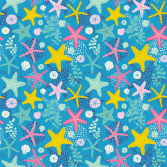 Seamless vector pattern with starfishes and seaweeds. Underwater background. - 260552644