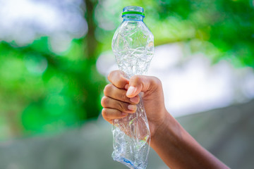 Hand squeeze plastic bottle