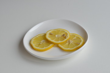 lemon on a plate