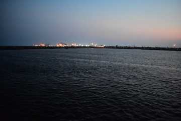 Naklejka premium Kasimedu Pier Beach Chennai