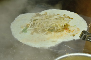 hot spring roll wrapped bean sprout and tofu street food in Taiwan