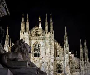 Duomo cathedral and stone lion