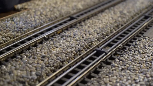 Model trains scale railroad miniature