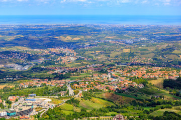 Fototapeta na wymiar Panoramic view of a spring day in the Italian rural landscape