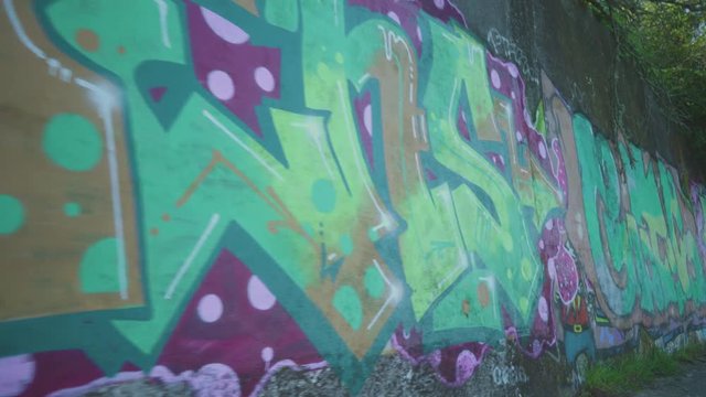 Traveling across Grafitti wall