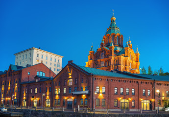 Obraz premium Nightview of Uspenski Cathedral in Helsinki, Finland