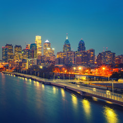 Fototapeta na wymiar Panoramic picture of Philadelphia skyline and Schuylkill river at night, PA, USA.