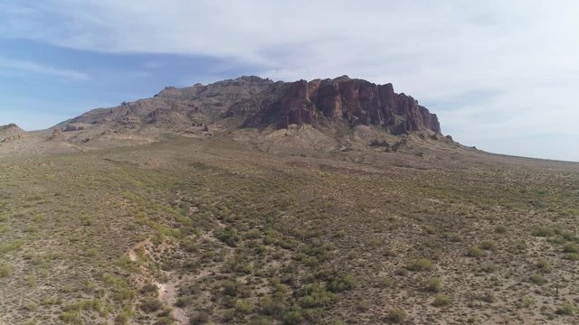 AERIAL - Drone Zoom In of Desert Mountain (Flatiron)