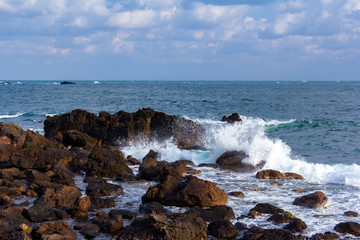 日本海の荒波　秋田県　男鹿半島