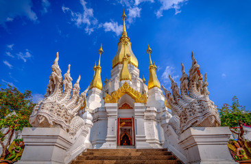 Thai temple, Wat Tum Kuha sawan