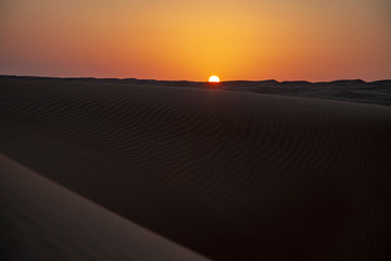 Plakat Sonnenaufgang in der Wüste