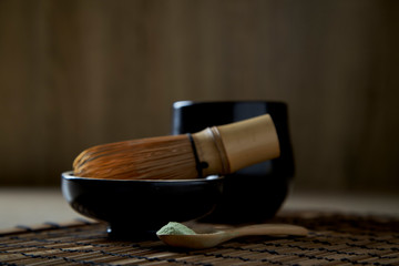 organic matcha green tea on wooden