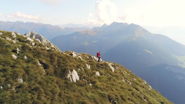 Escursione sulle montagne Alpi Orobie