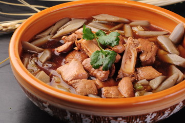 beef stew with mushrooms and vegetables
