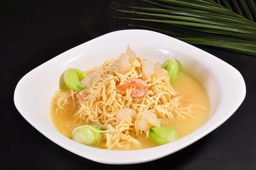 noodle soup with noodles