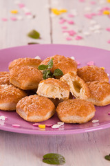 Puff pastries with custrad cream.