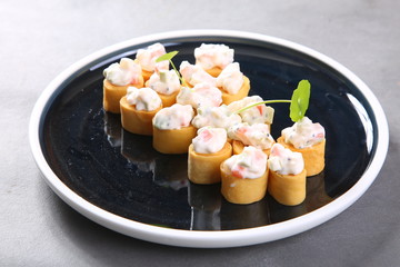 salad with shrimps
