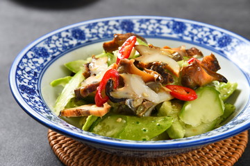 salad with chicken and vegetables