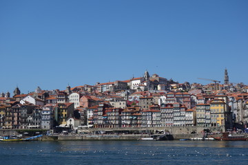 Fototapeta na wymiar view of old town in Portugal