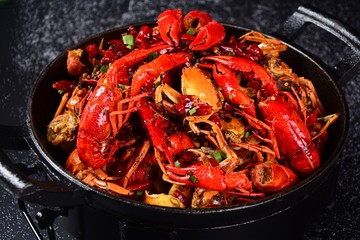 paella in a pan