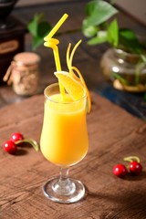 glass of orange juice