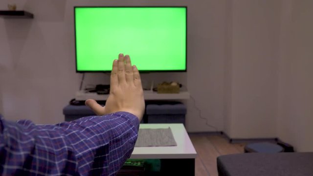 TV with gesture control feature