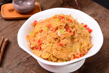 pasta with tomato sauce