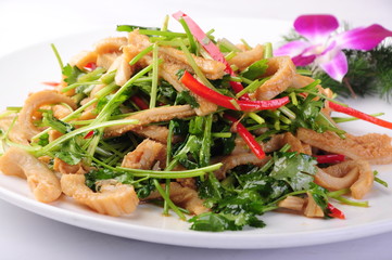salad with shrimps and vegetables