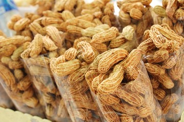 Boiled peanuts is delicious at street food
