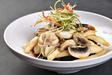 pasta with mussels and clams