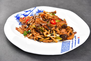 pasta with minced meat and vegetables