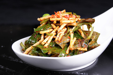 salad with chicken and vegetables