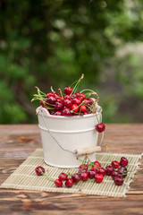 Fresh cherries in bowl