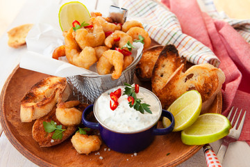 Leckere Popcorn Shrimps