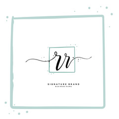 R RR Initial letter handwriting and  signature logo.